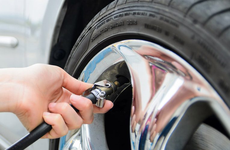 Calibragem dos pneus garante mais segurança e bom desempenho do veículo