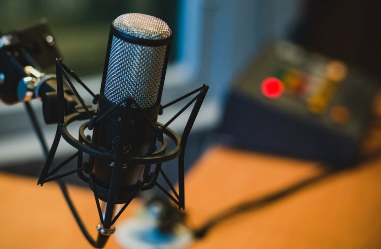 Podcast  debate temas da área de Relações com Investidores e do mercado de capitais