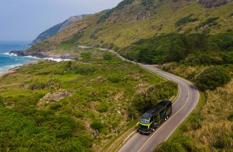 No Maio Amarelo, ABRATI propõe combate à circulação de ônibus irregulares