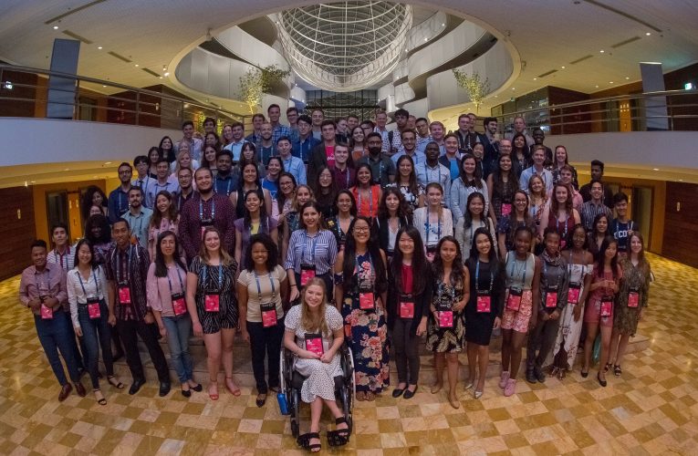 Bayer seleciona 100 jovens líderes de todo o mundo para ajudar a “Alimentar um Planeta Faminto” no 5º Youth Ag Summit Bienal da Empresa