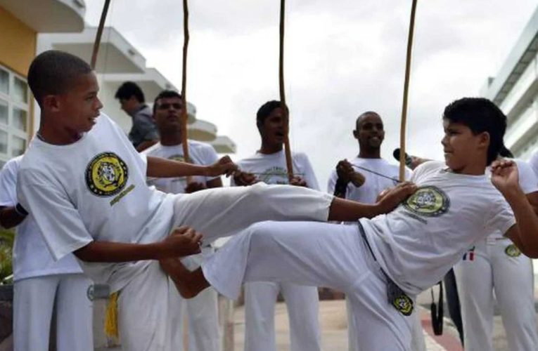 Capoeira cresce e se organiza internacionalmente em busca da Olimpíada