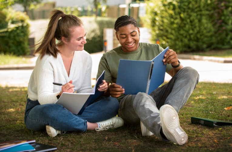 Universidade promove atividade para jovens brasileiros nos EUA