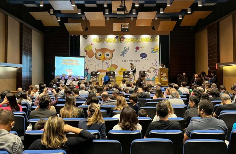 Estudantes do Ensino Fundamental participam da final da Olimpíada do Conhecimento em BH