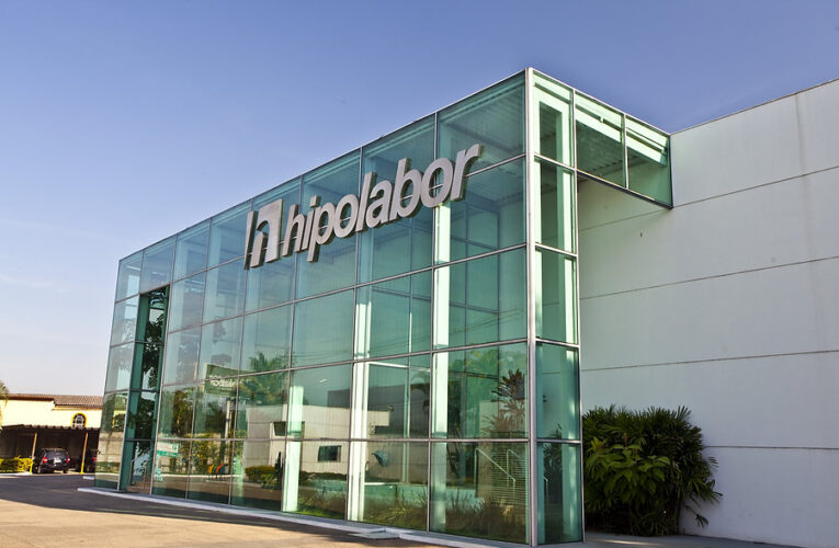 Indústria farmacêutica faz mutirão de empregos para pessoas com deficiência em Sabará