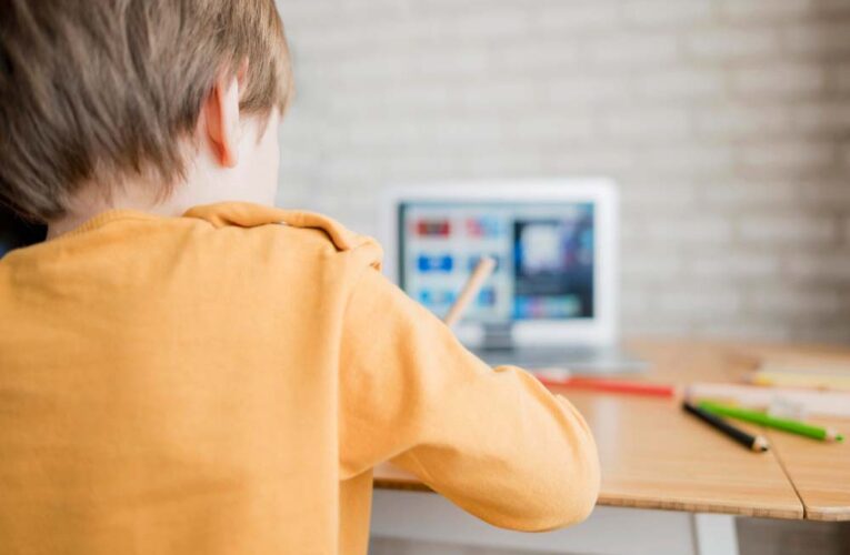 Como usar a inteligência artificial na escola sem abrir mão do pensamento crítico
