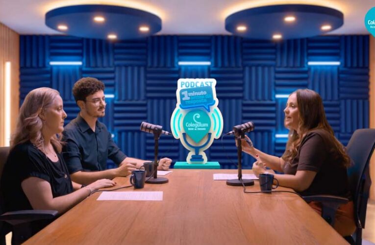 Podcast sobre educação promove discussões que vão além da sala de aula